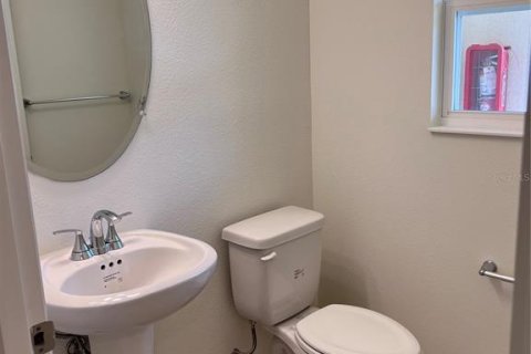 Adosado en alquiler en North Fort Myers, Florida, 3 dormitorios, 147.06 m2 № 2237736 - foto 6