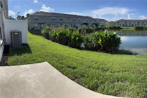 Adosado en alquiler en North Fort Myers, Florida, 3 dormitorios, 147.06 m2 № 2237736 - foto 4