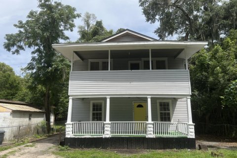 House in Jacksonville, Florida 5 bedrooms, 197.7 sq.m. № 768987 - photo 1