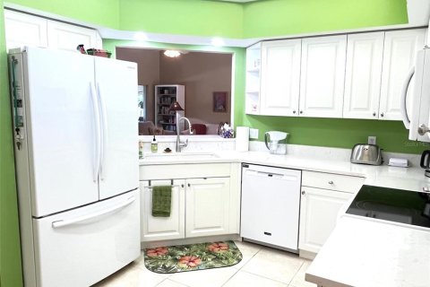 Copropriété à vendre à Bradenton, Floride: 2 chambres, 125.6 m2 № 2296778 - photo 14