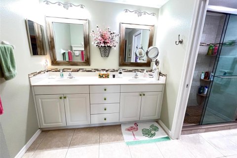 Copropriété à vendre à Bradenton, Floride: 2 chambres, 125.6 m2 № 2296778 - photo 26