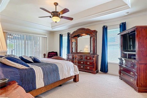 House in Cape Coral, Florida 3 bedrooms, 229.56 sq.m. № 1796757 - photo 17