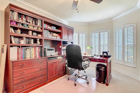 House in Cape Coral, Florida 3 bedrooms, 229.56 sq.m. № 1796757 - photo 16