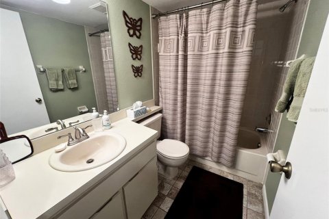 Condo in Hudson, Florida, 2 bedrooms  № 1523900 - photo 19