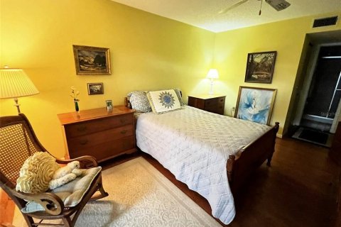 Condo in Hudson, Florida, 2 bedrooms  № 1523900 - photo 12