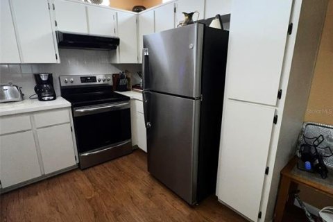 Condo in Hudson, Florida, 2 bedrooms  № 1523900 - photo 8