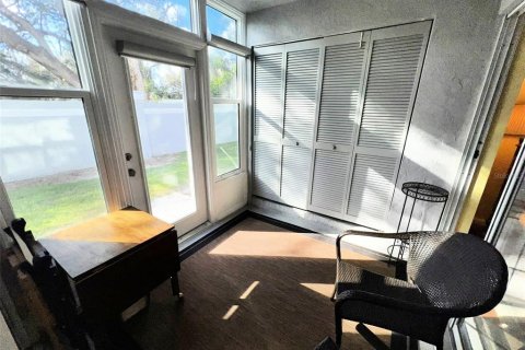 Condo in Hudson, Florida, 2 bedrooms  № 1523900 - photo 7