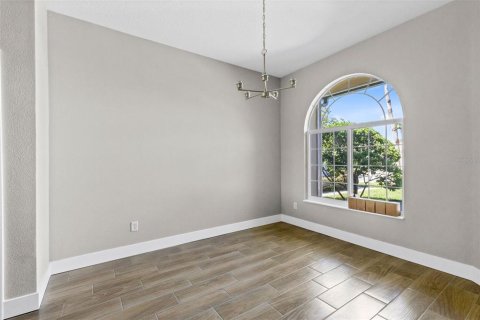 Villa ou maison à vendre à Kissimmee, Floride: 2 chambres, 129.78 m2 № 2236046 - photo 8