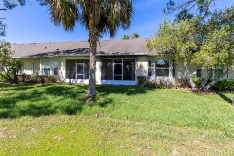 Villa ou maison à vendre à Kissimmee, Floride: 2 chambres, 129.78 m2 № 2236046 - photo 22