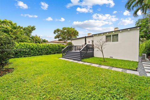 Casa en venta en Coral Gables, Florida, 2 dormitorios, 98.94 m2 № 2179745 - foto 22