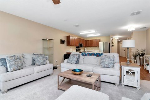Dúplex en venta en Lakeland, Florida, 3 dormitorios, 125.98 m2 № 1885096 - foto 12