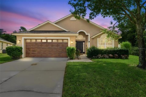 Villa ou maison à Deltona, Floride 3 chambres, 171.03 m2 № 2389211
