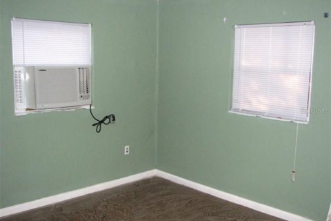 Casa en venta en Lakeland, Florida, 1 dormitorio, 57.97 m2 № 2368962 - foto 4