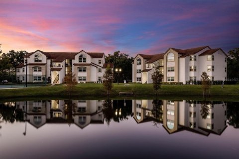 Appartement à Orlando, Floride 2 chambres, 83.89 m2 № 2354341