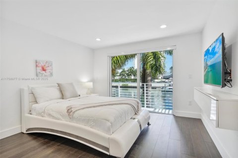 Casa en alquiler en Sunny Isles Beach, Florida, 4 dormitorios, 277.87 m2 № 2054240 - foto 22