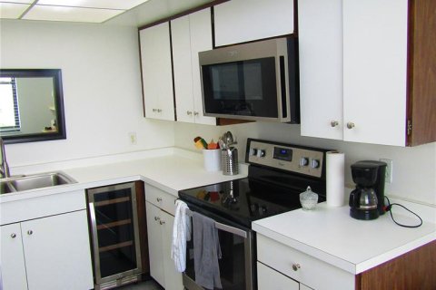 Copropriété à louer à Clearwater, Floride: 2 chambres, 128.21 m2 № 1273705 - photo 8