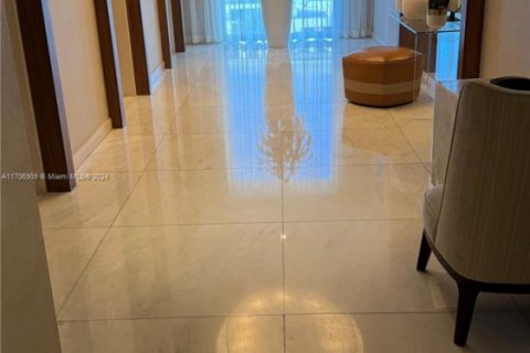 Condo in Fort Lauderdale, Florida, 1 bedroom  № 1860517 - photo 11