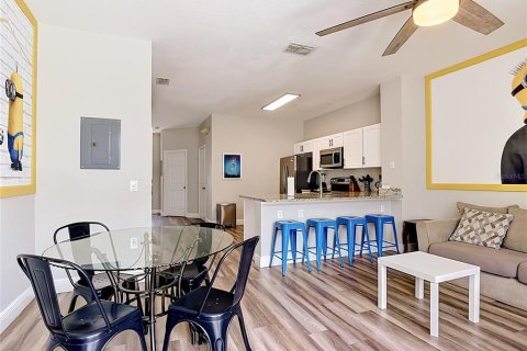 Adosado en venta en Kissimmee, Florida, 3 dormitorios, 133.78 m2 № 2211591 - foto 8