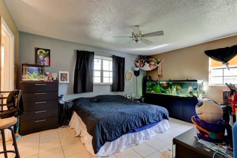 Villa ou maison à vendre à Ormond Beach, Floride: 4 chambres, 282.42 m2 № 1720863 - photo 27