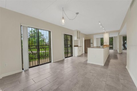 Copropriété à vendre à Winter Haven, Floride: 2 chambres, 107.02 m2 № 1780891 - photo 5