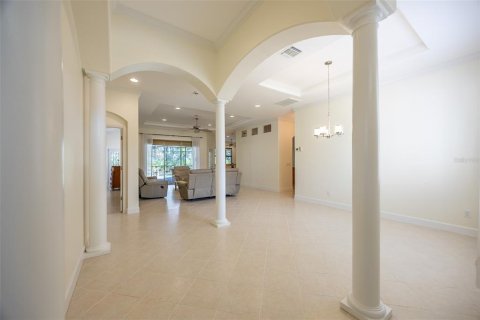 Villa ou maison à vendre à Punta Gorda, Floride: 4 chambres, 220.27 m2 № 1909541 - photo 5