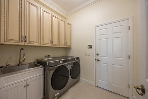 Villa ou maison à vendre à Punta Gorda, Floride: 4 chambres, 220.27 m2 № 1909541 - photo 13