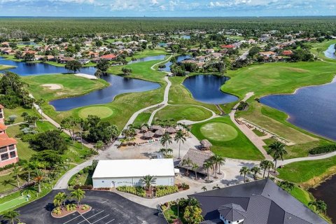 Villa ou maison à vendre à Punta Gorda, Floride: 4 chambres, 220.27 m2 № 1909541 - photo 23