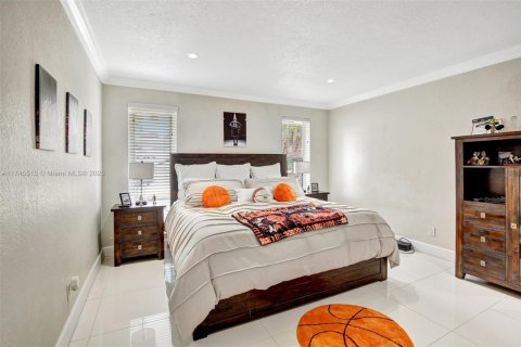 House in Southwest Ranches, Florida 3 bedrooms, 220.36 sq.m. № 1496596 - photo 30