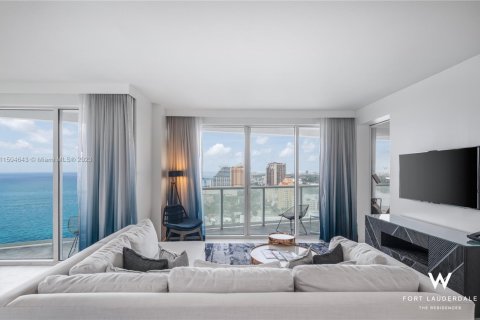 Condominio en venta en Fort Lauderdale, Florida, 2 dormitorios, 116.59 m2 № 1984857 - foto 2