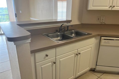 Condo in Tampa, Florida, 2 bedrooms  № 1773786 - photo 8