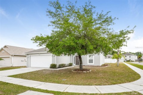 Casa en alquiler en Land O' Lakes, Florida, 4 dormitorios, 206.43 m2 № 1813381 - foto 2