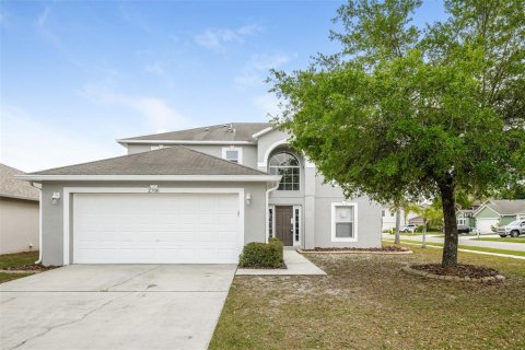 Casa en alquiler en Land O' Lakes, Florida, 4 dormitorios, 206.43 m2 № 1813381 - foto 1