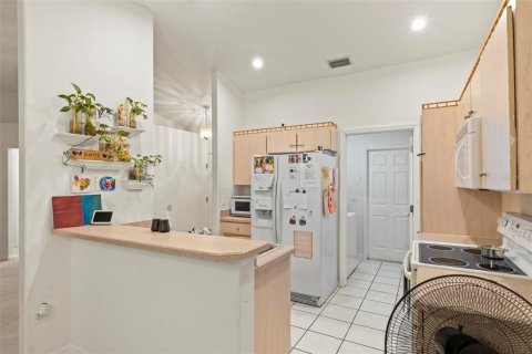 Купить виллу или дом в Палм-Кост, Флорида 6 комнат, 154.22м2, № 1906696 - фото 11