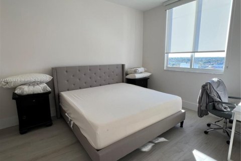 Condo in Aventura, Florida, 2 bedrooms  № 1935947 - photo 7