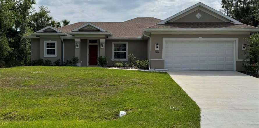 House in North Port, Florida 4 bedrooms, 172.71 sq.m. № 2200080