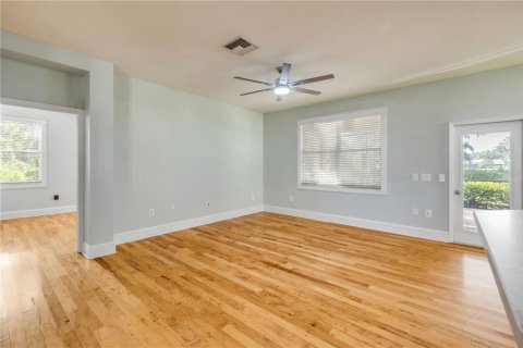 Casa en venta en Valrico, Florida, 4 dormitorios, 219.62 m2 № 1850964 - foto 12