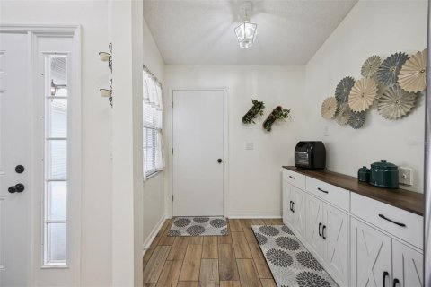Casa en venta en Leesburg, Florida, 2 dormitorios, 111.11 m2 № 2386734 - foto 11