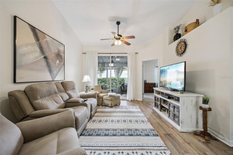Casa en venta en Leesburg, Florida, 2 dormitorios, 111.11 m2 № 2386734 - foto 16
