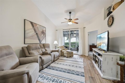 Casa en venta en Leesburg, Florida, 2 dormitorios, 111.11 m2 № 2386734 - foto 17