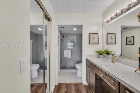 Copropriété à vendre à Tamarac, Floride: 2 chambres, 114.08 m2 № 2025555 - photo 23