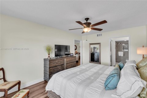 Copropriété à vendre à Tamarac, Floride: 2 chambres, 114.08 m2 № 2025555 - photo 21