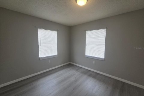 Apartamento en alquiler en Leesburg, Florida, 2 dormitorios, 69.77 m2 № 1916897 - foto 5