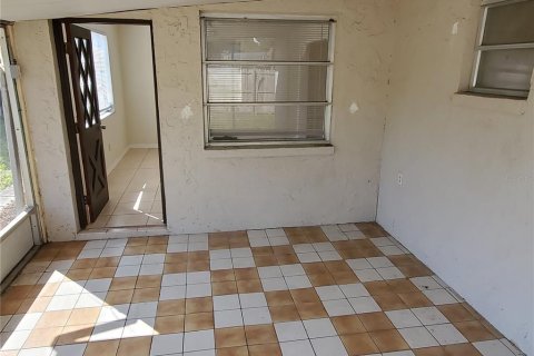 Villa ou maison à louer à Seminole, Floride: 3 chambres, 125.05 m2 № 2433667 - photo 11