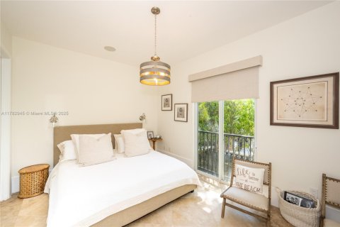 Casa en venta en Key Biscayne, Florida, 6 dormitorios, 541.25 m2 № 1699128 - foto 24