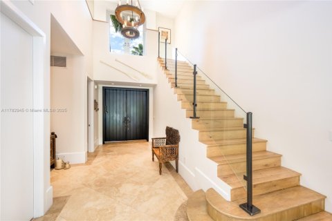 Casa en venta en Key Biscayne, Florida, 6 dormitorios, 541.25 m2 № 1699128 - foto 17