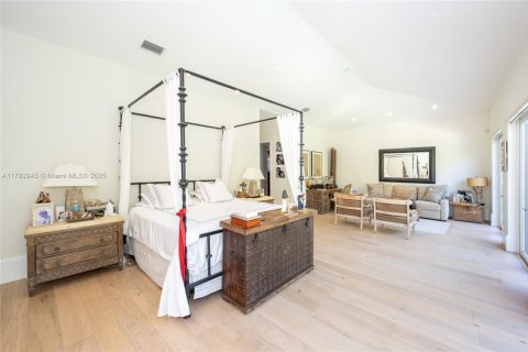 Casa en venta en Key Biscayne, Florida, 6 dormitorios, 541.25 m2 № 1699128 - foto 20