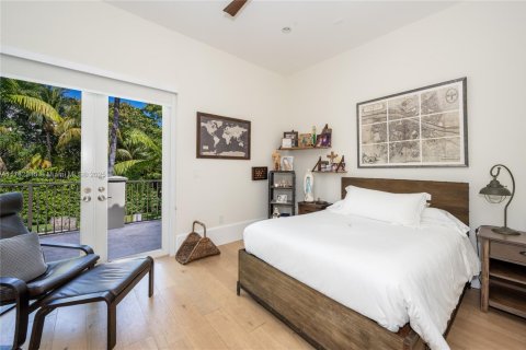 Casa en venta en Key Biscayne, Florida, 6 dormitorios, 541.25 m2 № 1699128 - foto 16
