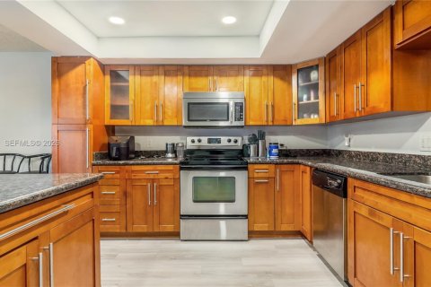 Touwnhouse à louer à Sunrise, Floride: 3 chambres, 157.93 m2 № 2000038 - photo 9