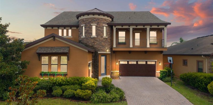 Villa ou maison à Brandon, Floride 6 chambres, 397.71 m2 № 1875824