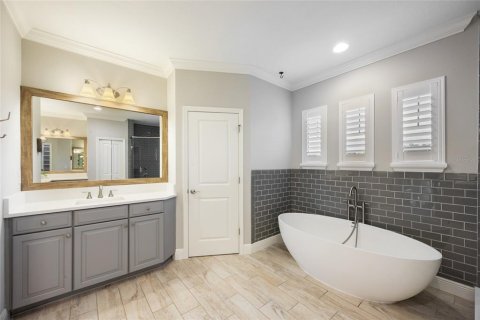 Villa ou maison à vendre à Brandon, Floride: 6 chambres, 397.71 m2 № 1875824 - photo 16